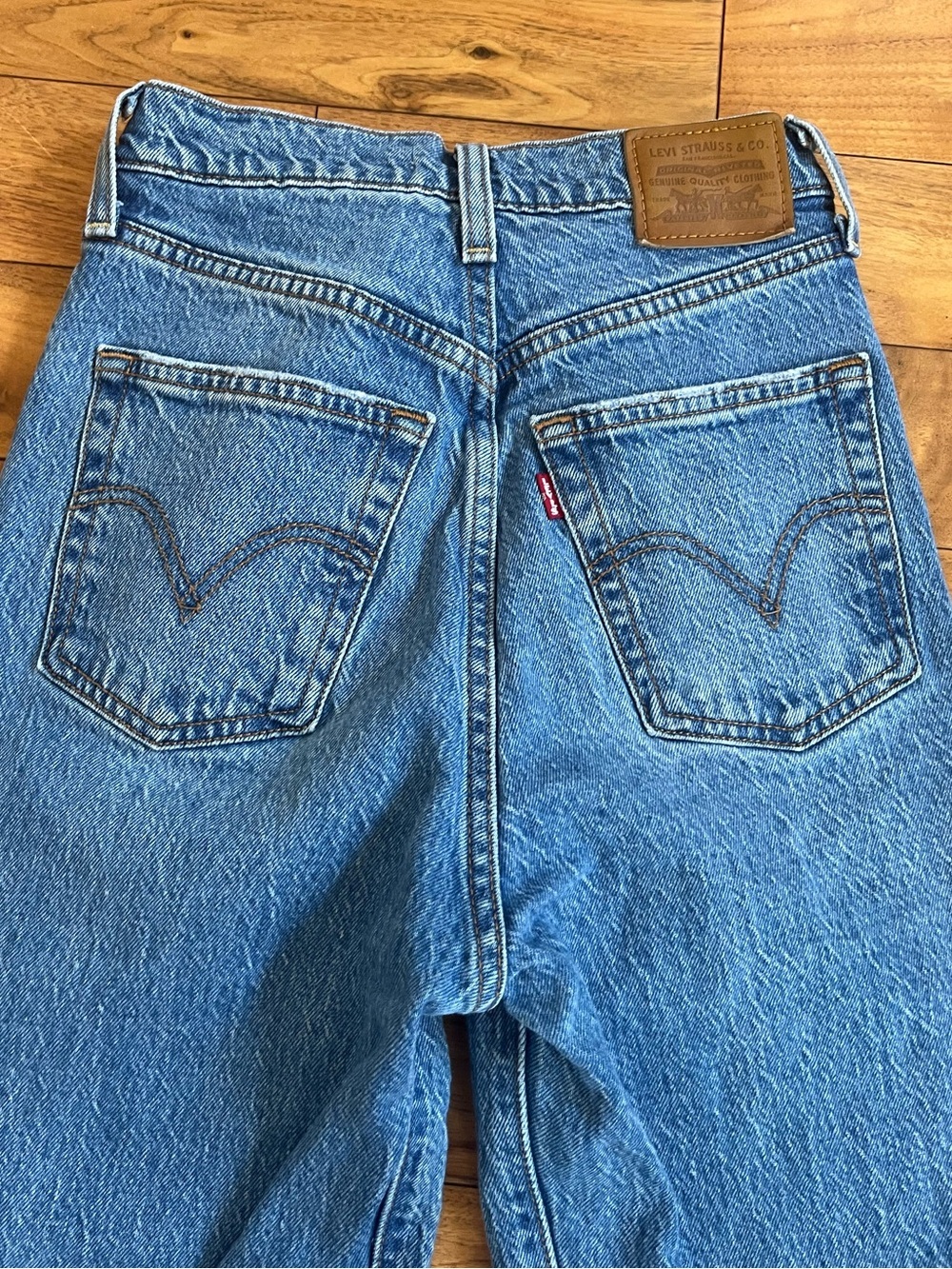 Levi's Premium Vintage Light Wash Ribcage Straight Button Fly High Rise Jeans - Picture 12 of 14